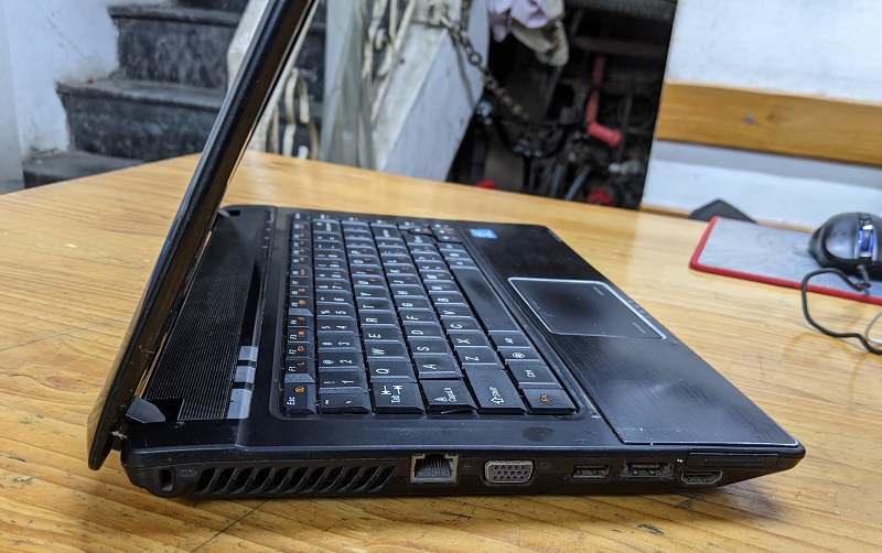 Laptop Lenovo B460